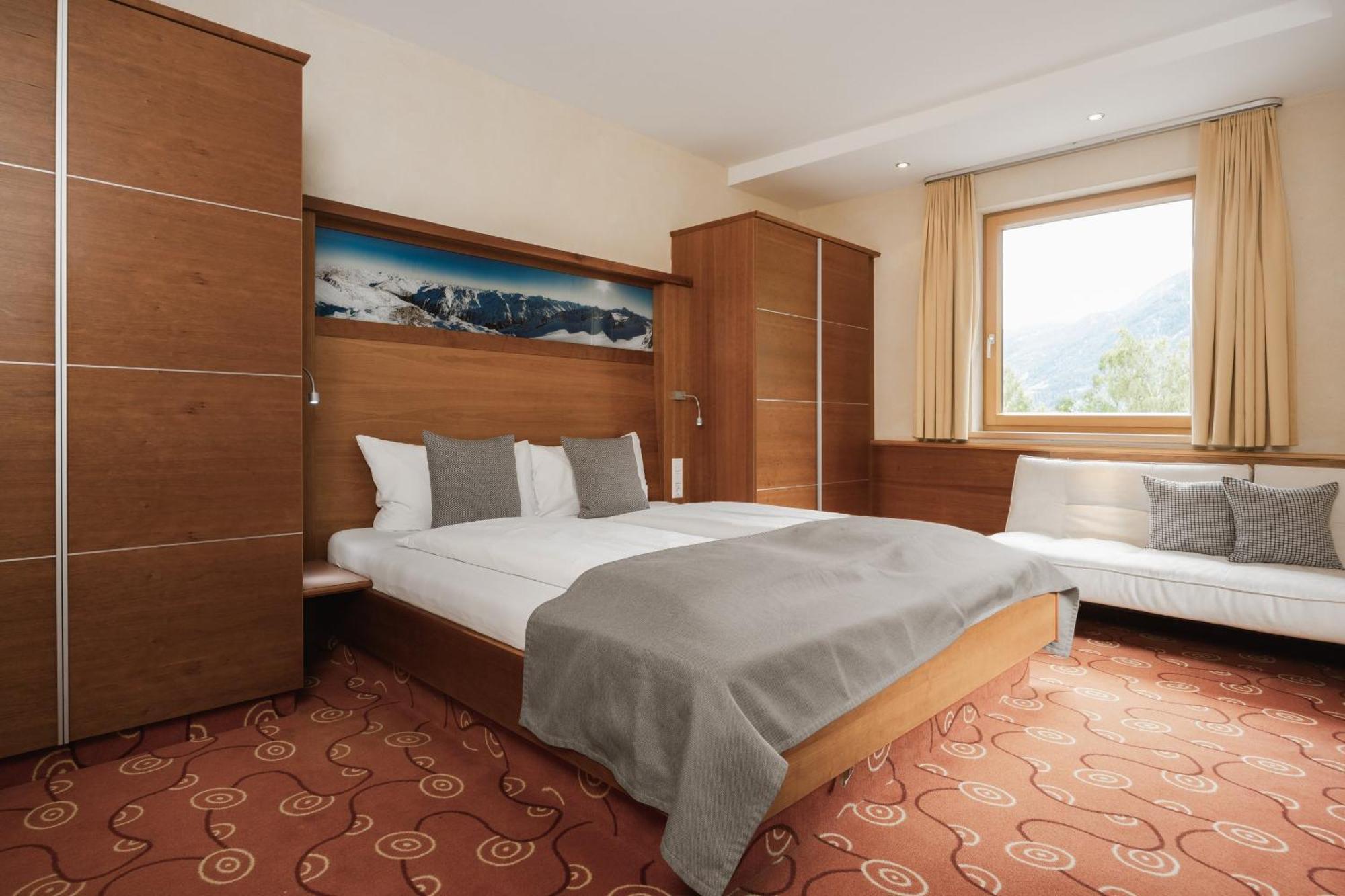 Neueroeffnung Miaflor Familien- & Aktivresort Ried im Oberinntal Quarto foto